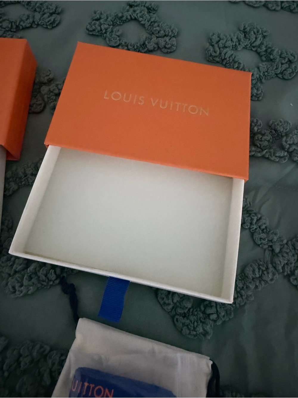 Louis Vuitton Box Dust Bag Ribbon Combo - Picture 3 of 3